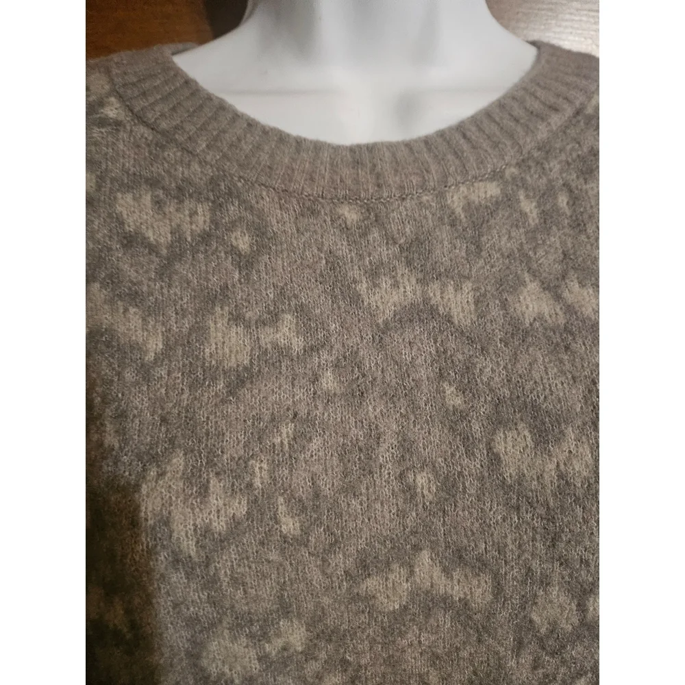 Athleta Hawthorn Textured Merino Wool Blend Crewneck Animal Print Sweater